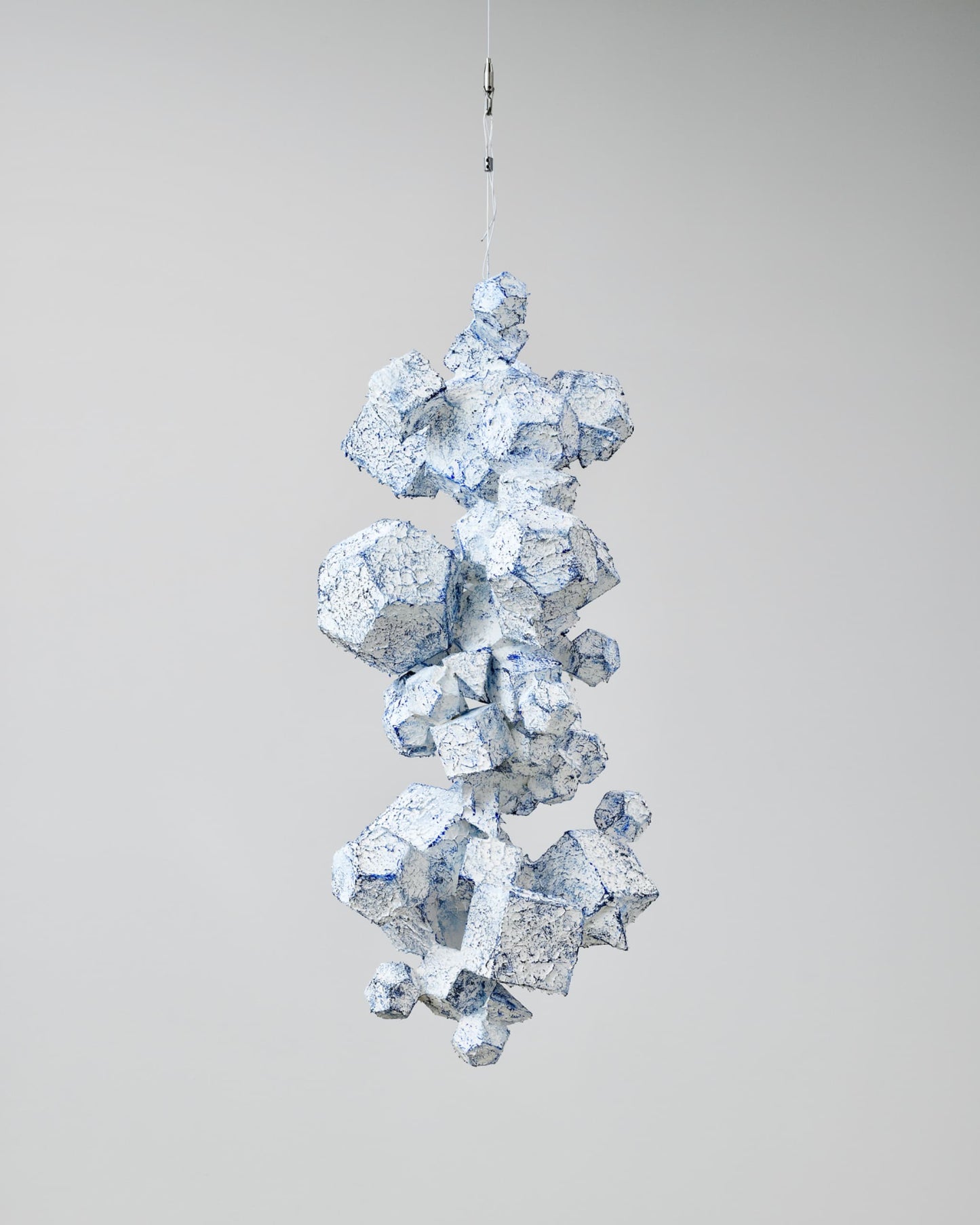 sculpture Whiteblue 吊り
