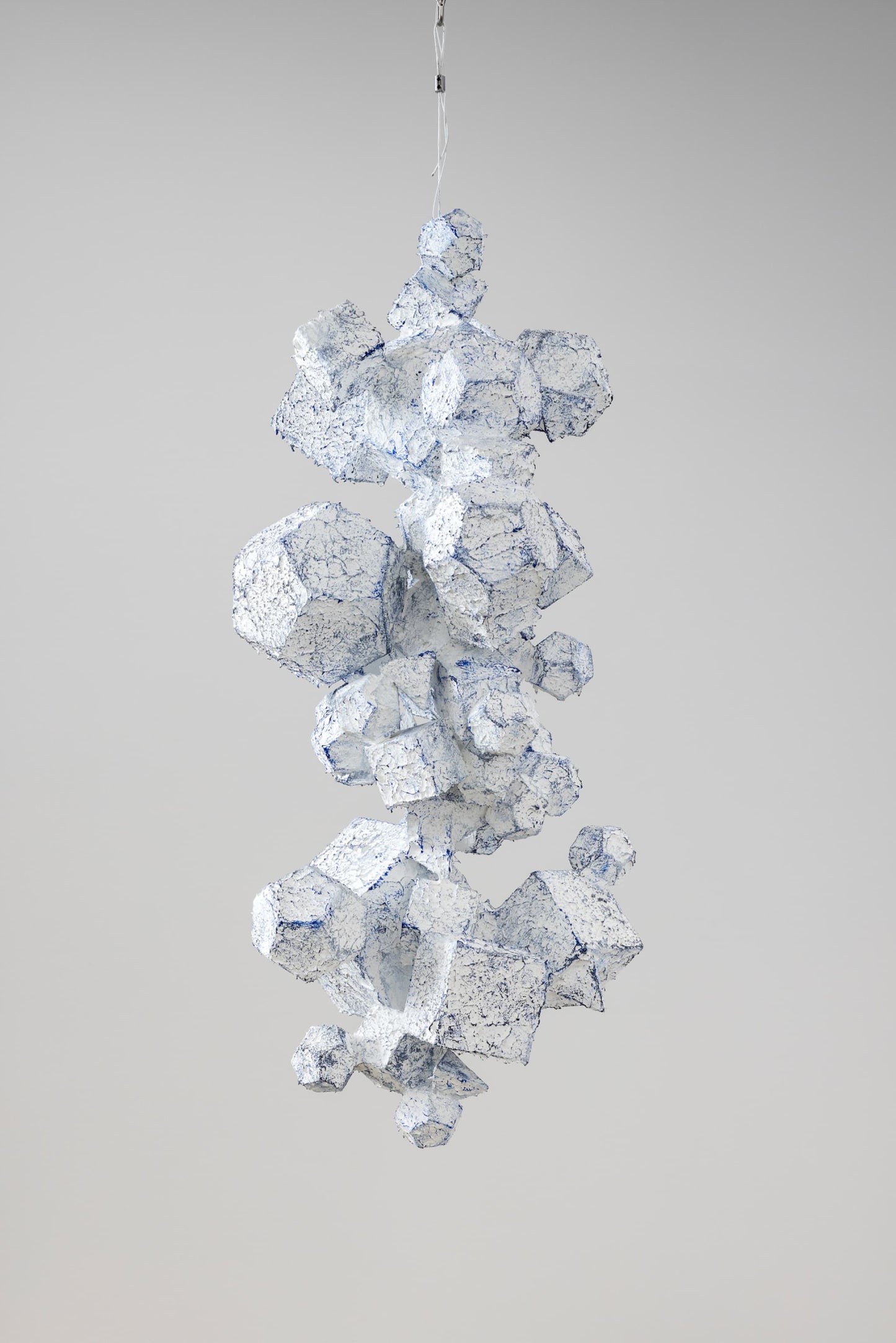 sculpture Whiteblue 吊り